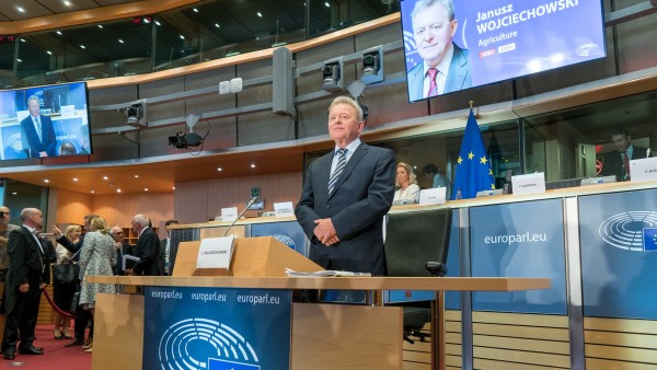 Interní dokumenty odhalují, jak zemědělský lobbing zabránil zelené transformaci EU