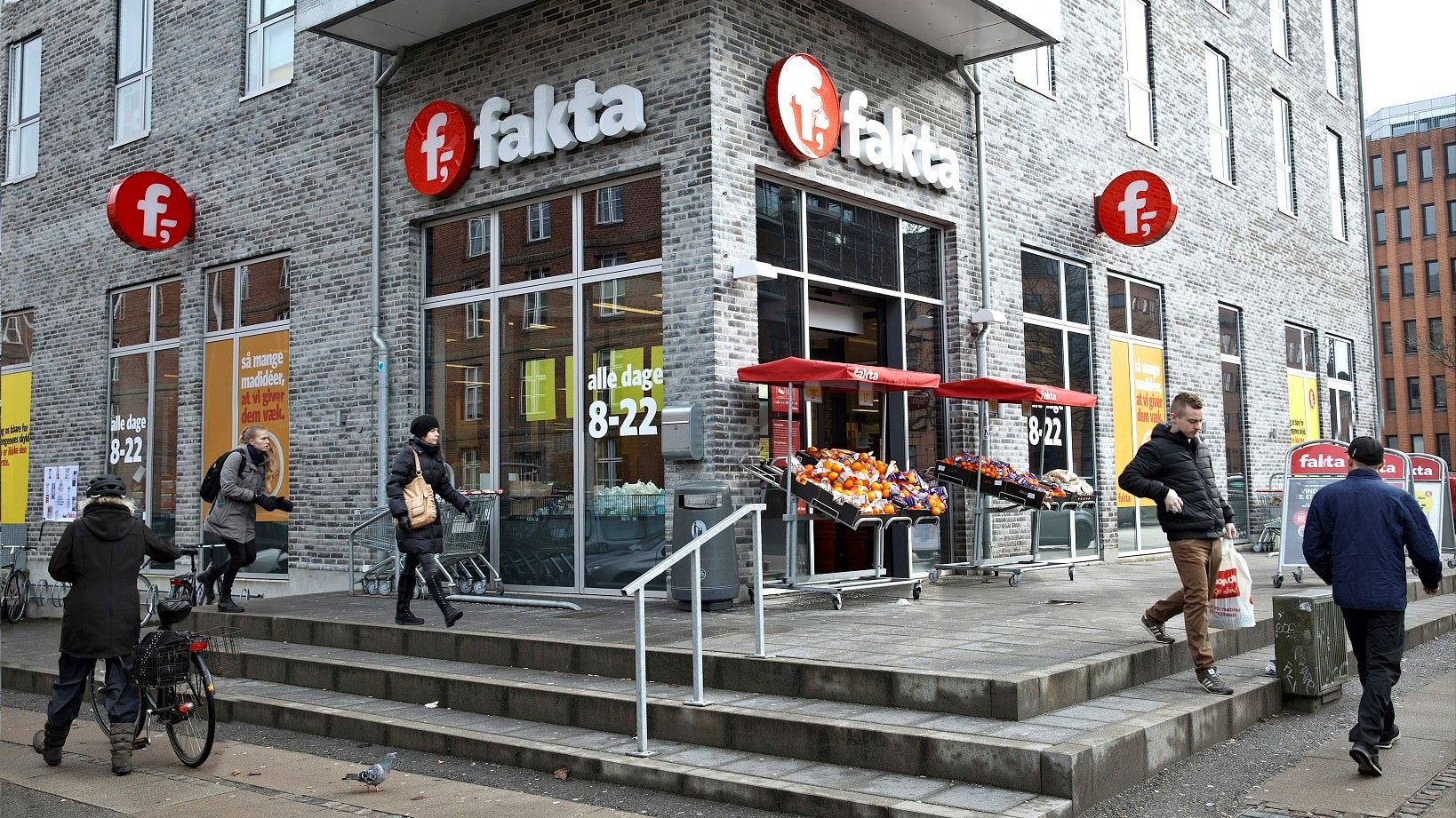 Fakta facade