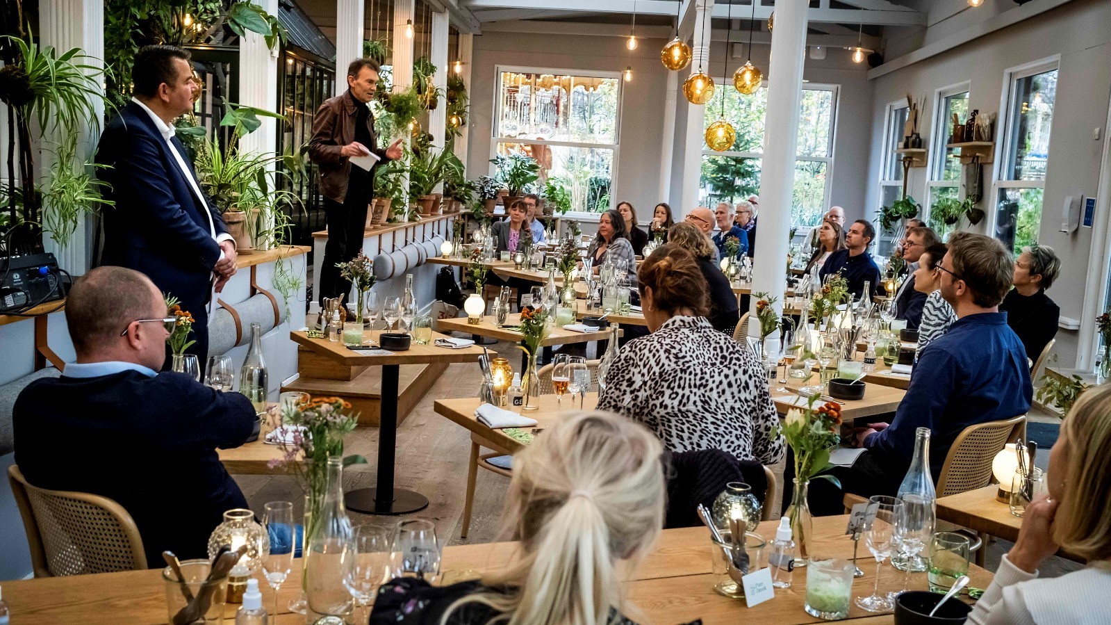Ulrich-Kern Hansen fra Organic Plant Protein taler ved konference på Gemyse