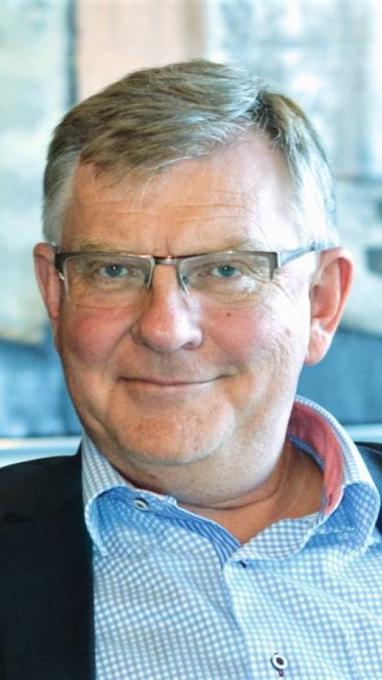 Salget af Thises første plantedrik har givet mod på mere, men produktudviklingen driller lidt, oplyser Salling-mejeriets direktør, Poul Pedersen