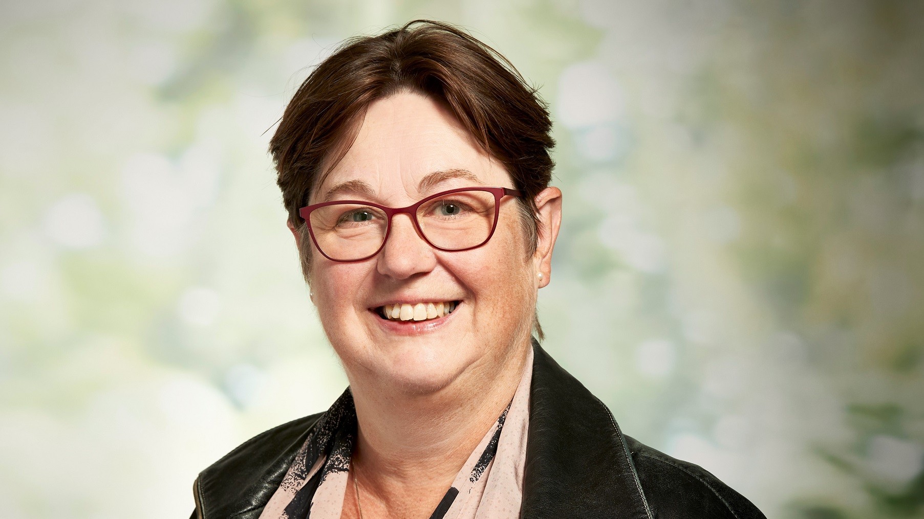 Portrætfoto af Kirsten Holst