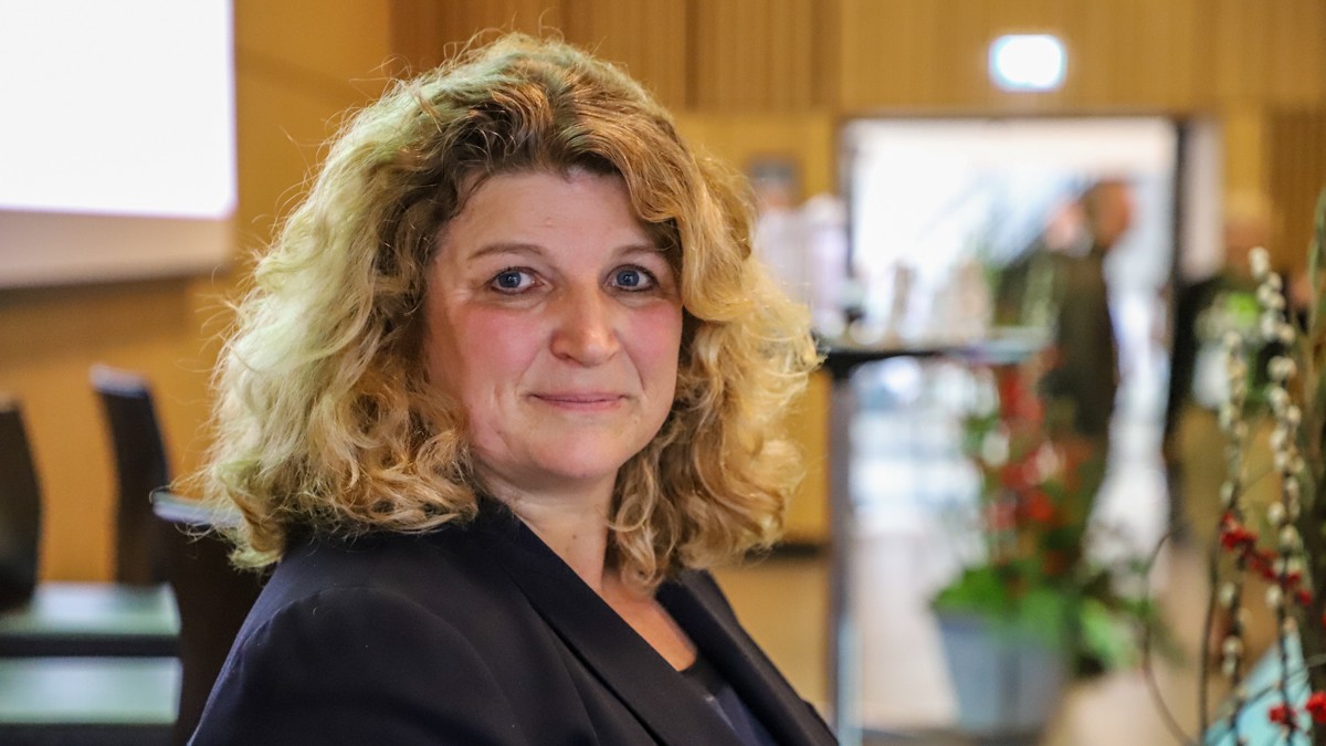 Portrætfoto af Birte Linddal Jeppesen