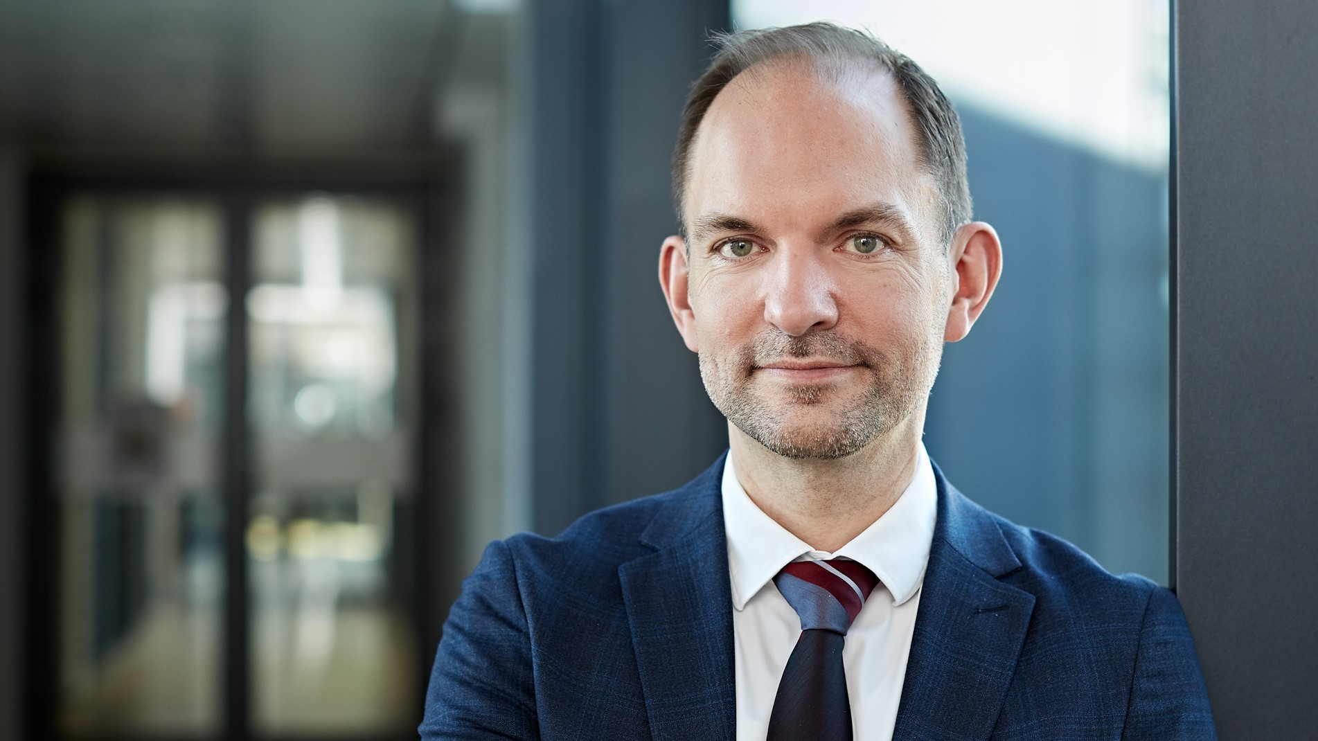 Portrætfoto af Jeppe Bruus