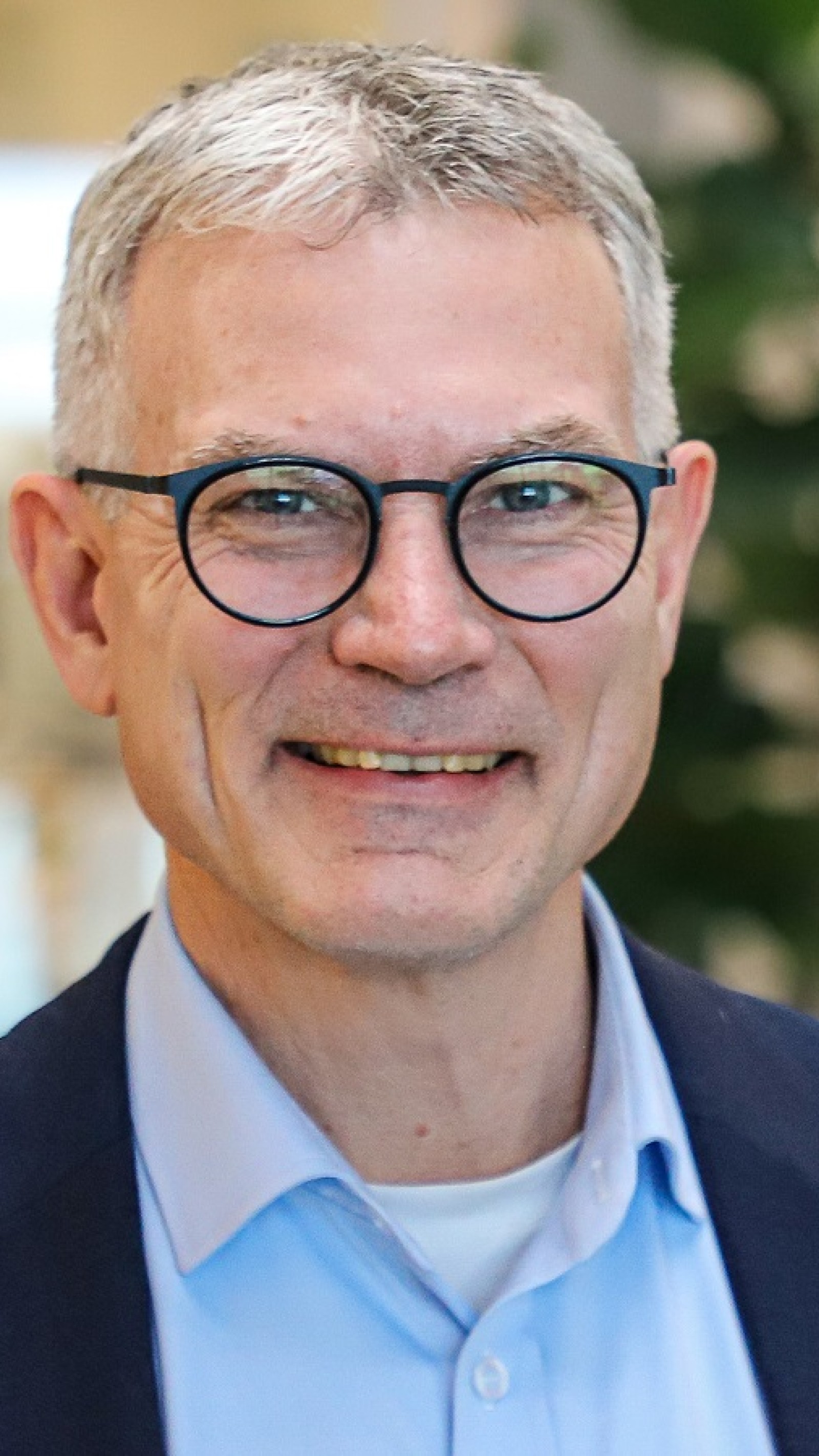 Adm direktør i Friland, Søren Tinggaard betegner selskabets halvårsresultat som okay, men han lægger ikke skjul på, at der er behov for at løfte indtjeningen yderligere