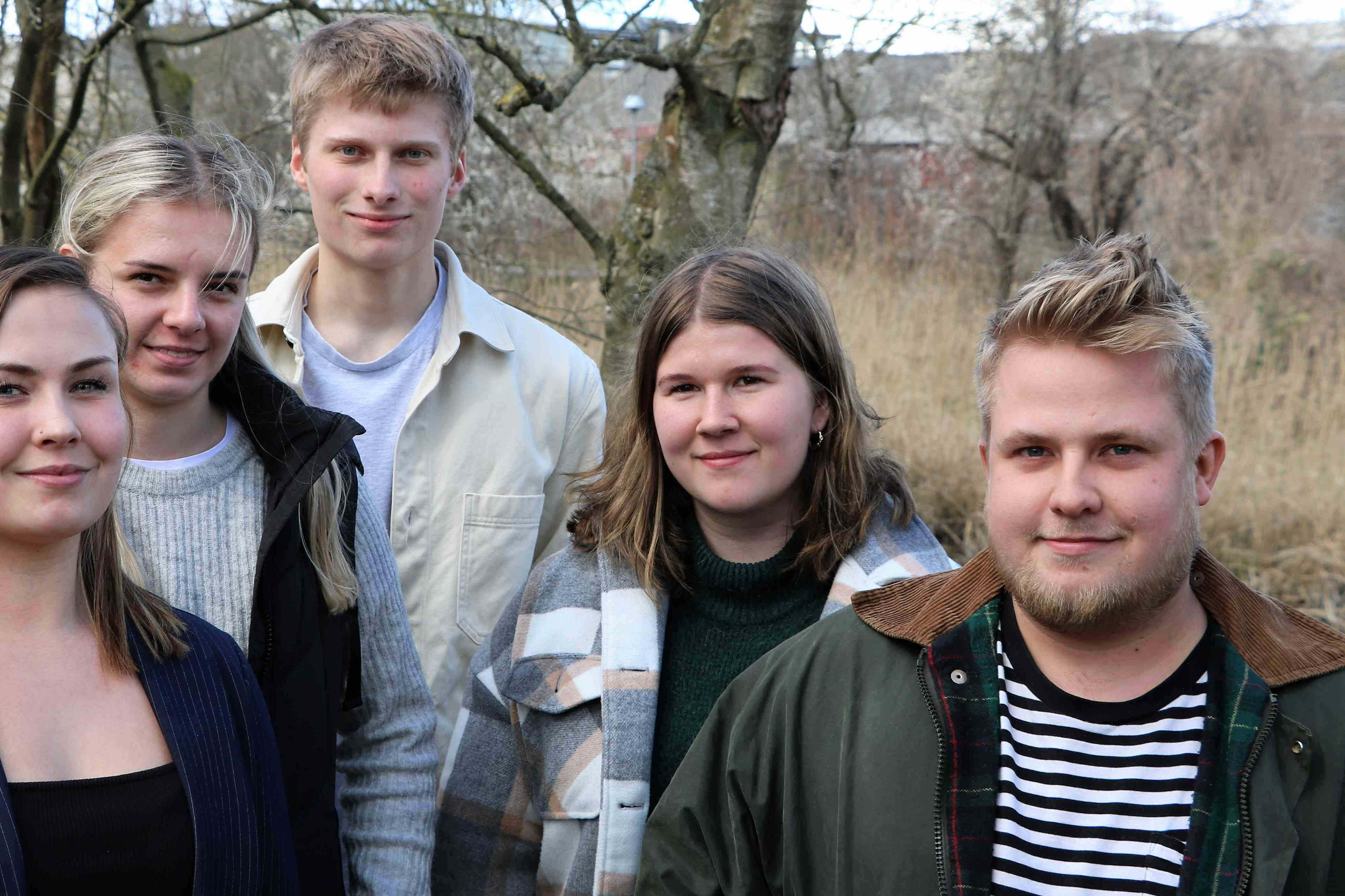 Holdet bag @derforlandmand i 2022: (fra venstre) Denine Nissen, Laura Cecilie Torp Søgaard, Victor Leth, Maria Gudsø Jensen og Carl Johan Bruun Hansen.