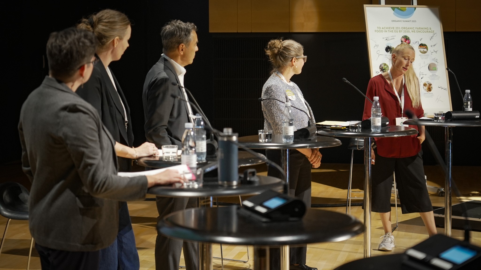 Julie Cherone Schmidt styrede panelet med repræsentanter fra Arla, Nestlé og de to store amerikanske økologiorganisationer National Organic Coalition og Organic Farmers Association