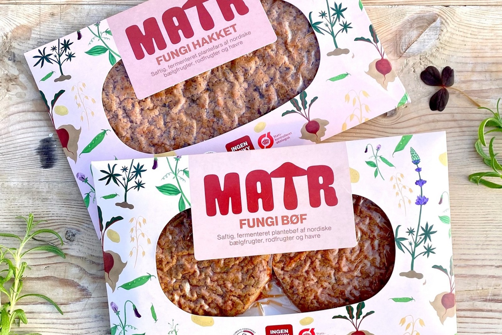 Pakker med fungi hakket og fungi bøf fra Matr Foods