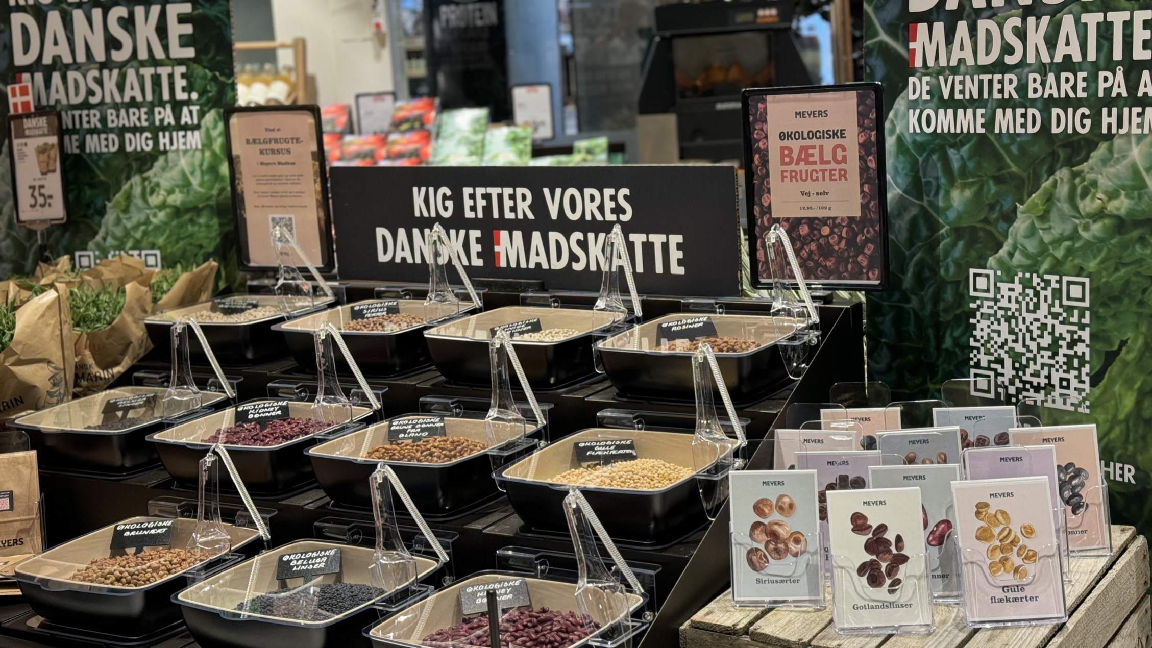 Butiksbod i M;eny som sælger danske bælgfrugter i løs vægt